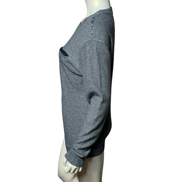 Hollister Striped Crew Neck Sweater Navy White Chest Pocket Medium Men's Casual - Picture 2 of 8